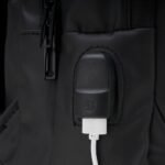 Mochila Couro Sintetico USB 17 Litros